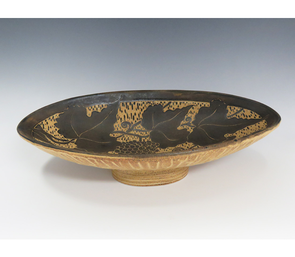 Grape Leaf Footed Oval Bowl by Richard & Susan Roth